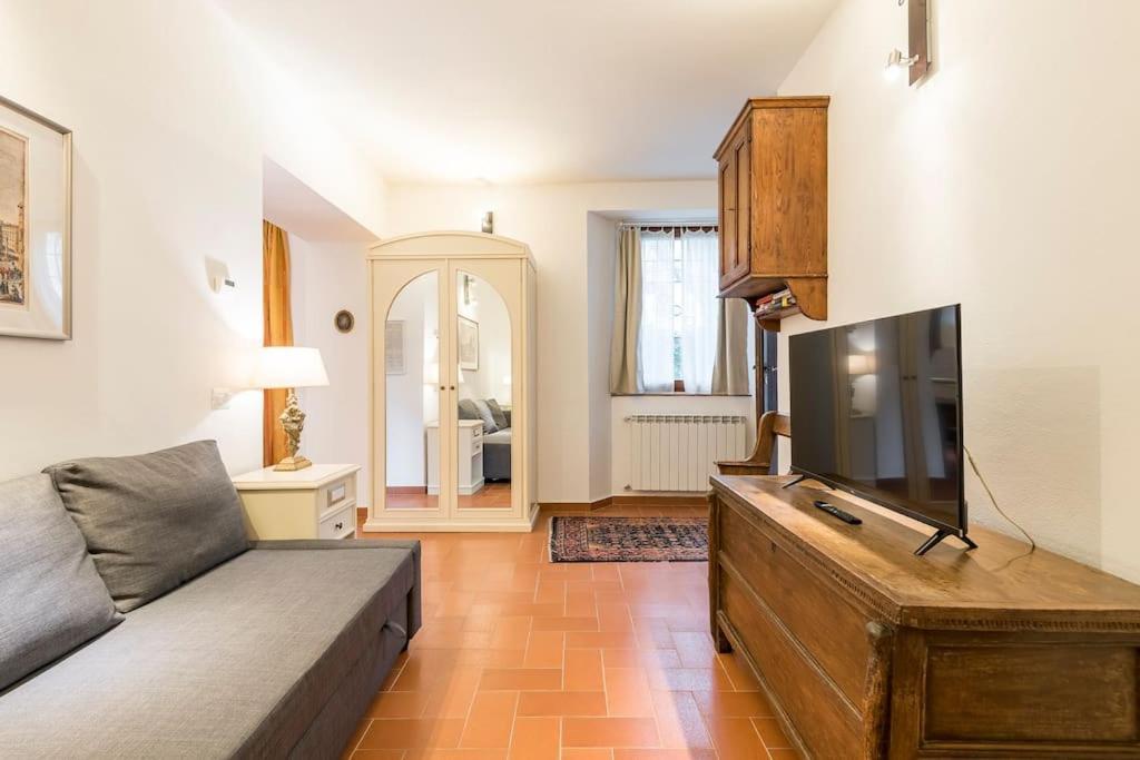 Dalu Florence Apartment Davide - Private Car Park 15 Minutes To The City Center Eksteriør bilde