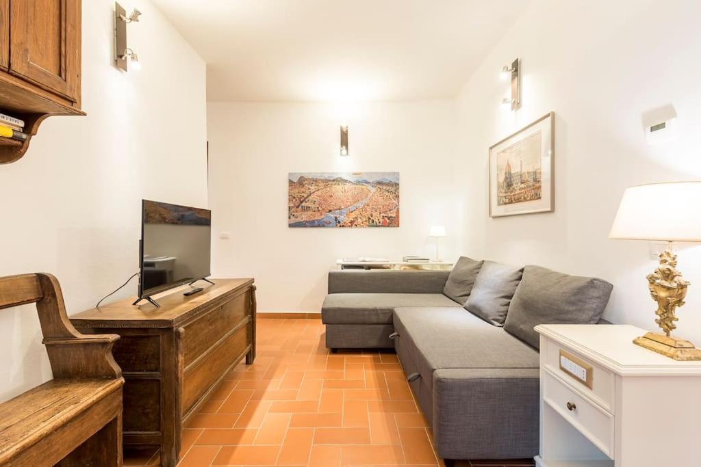 Dalu Florence Apartment Davide - Private Car Park 15 Minutes To The City Center Eksteriør bilde